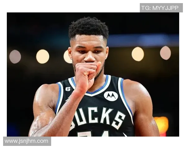 字母哥190场30+5+5创纪录，历史排名升至第五！